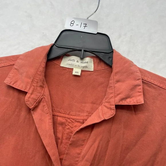 Cloth & Stone Shirt Women's Sz XS Orange Fringe High Low Hem Collared Button Up - Picture 9 of 9
